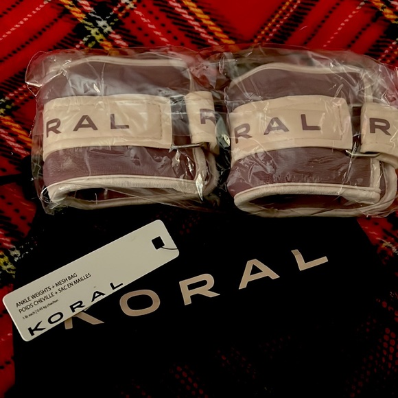 Koral Logo Ankle Weights - 1lb Weights -NWT - Picture 2 of 3